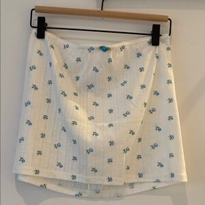 With Jéan White and Blue Floral Pointelle Dylan Mini Skirt
